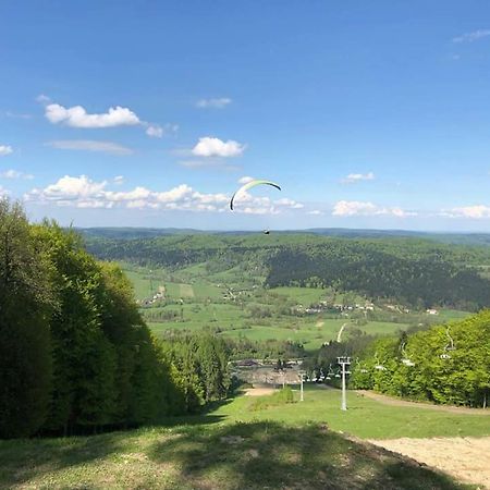 Pensjonat Laworta Ski Ustrzyki Dolne Luaran gambar