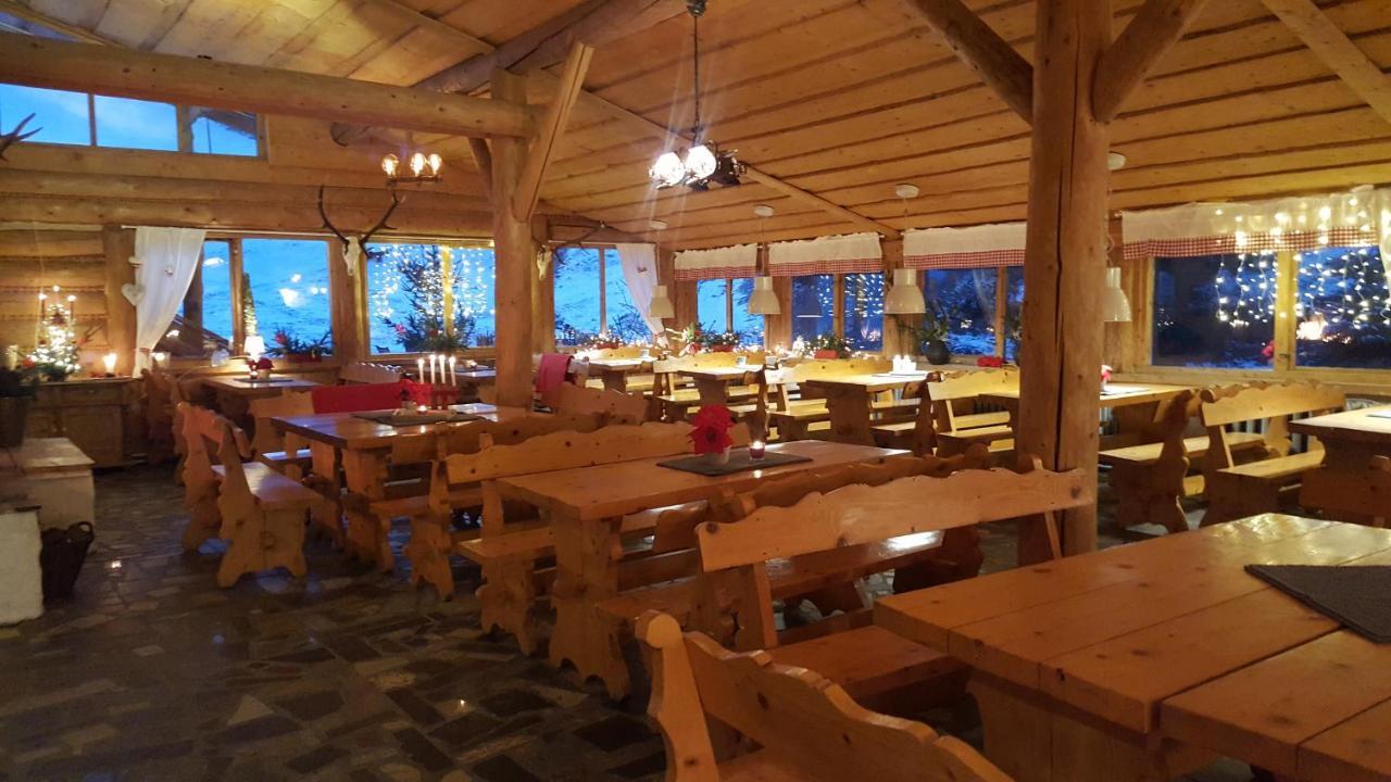 Pensjonat Laworta Ski Ustrzyki Dolne Luaran gambar