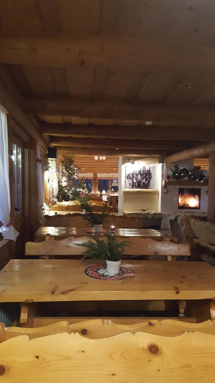 Pensjonat Laworta Ski Ustrzyki Dolne Luaran gambar